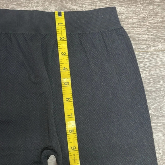 Tees By Tina Sorbtek Chevron Leggings Black On Size - Picture 5 of 11